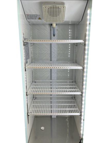 Refrigerator, 4 shelves